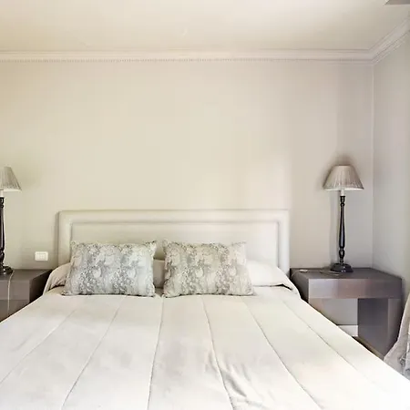 Casa De Lujo Junto Al Club Golf